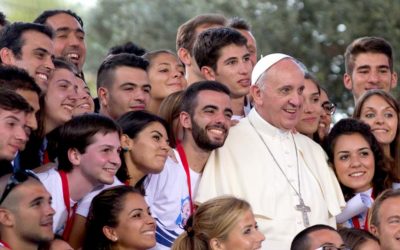 Papa Francisco assina exortação apostólica pós-sinodal dedicada aos jovens a 25 de março